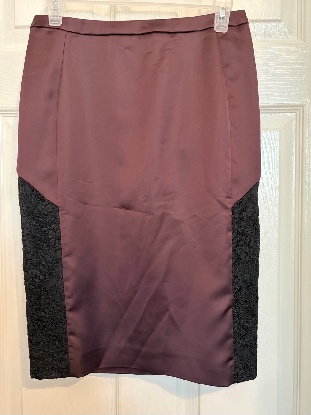NWT Just Cavalli plum Pencil Skirt with black lace panels sz 42 / US 10